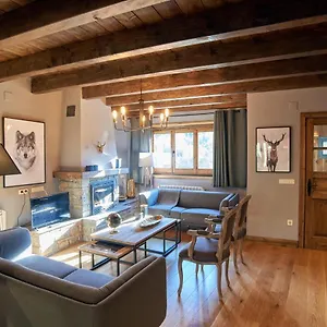https://preciosa-casa-naut-aran-gessa-a-4-km-de-baqueira-212-m2.catalonia-hotels.com